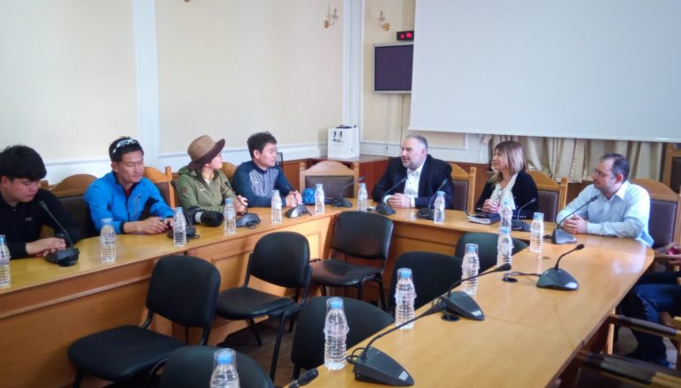Προβολή των ορεινών όγκων και των πεζοπορικών διαδρομών της Κρήτης, σε εκατομμύρια Κορεάτες τηλεθεατές