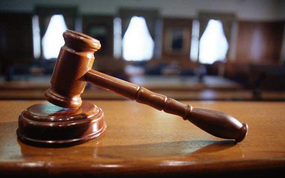 Ενωση Δικαστών και Εισαγγελέων: «Φασιστική μέθοδος» οι απειλές Ρουβίκωνα