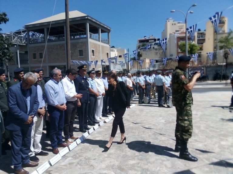 Η Ελένη Βατσινά στην εκδήλωση μνήμης στη Στοά Μακάσι