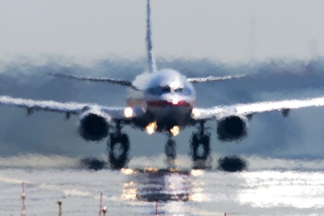 Αεροδρόμιο Ηράκλειου: Προβλήματα στις πτήσεις λόγω των ισχυρών ανέμων