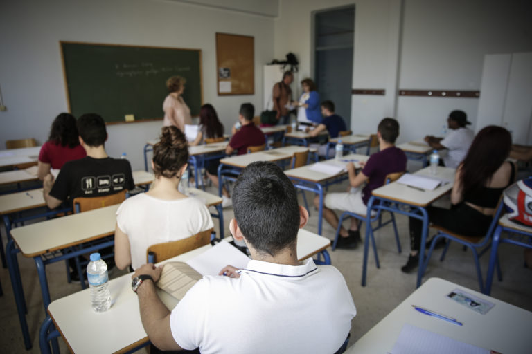 Πανελλήνιες εξετάσεις 2019: Πρεμιέρα για τα ΕΠΑΛ