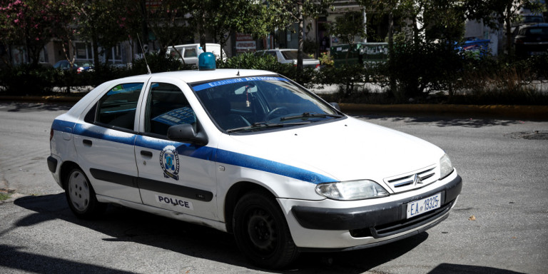 Θεσσαλονίκη: Χτύπησαν τον φύλακα και βανδάλισαν το δημαρχείο Πυλαίας-Χορτιάτη
