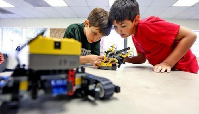 Καλοκαιρινά προγράμματα Ρομποτικής για παιδιά