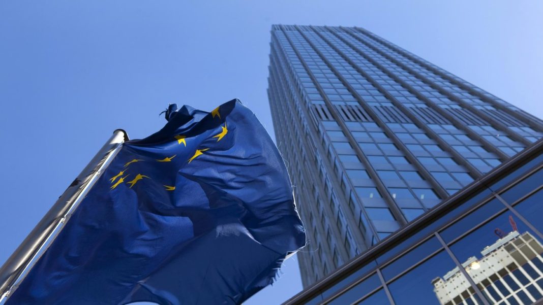«Καμπανάκι» της ΕΚΤ για τα επισφαλή δάνεια στην Ευρωζώνη