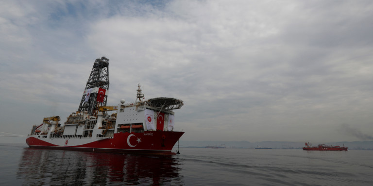Reuters: Αυτές είναι οι πρώτες κυρώσεις που ετοιμάζει η EE κατά της Τουρκίας για τις παράνομες γεωτρήσεις
