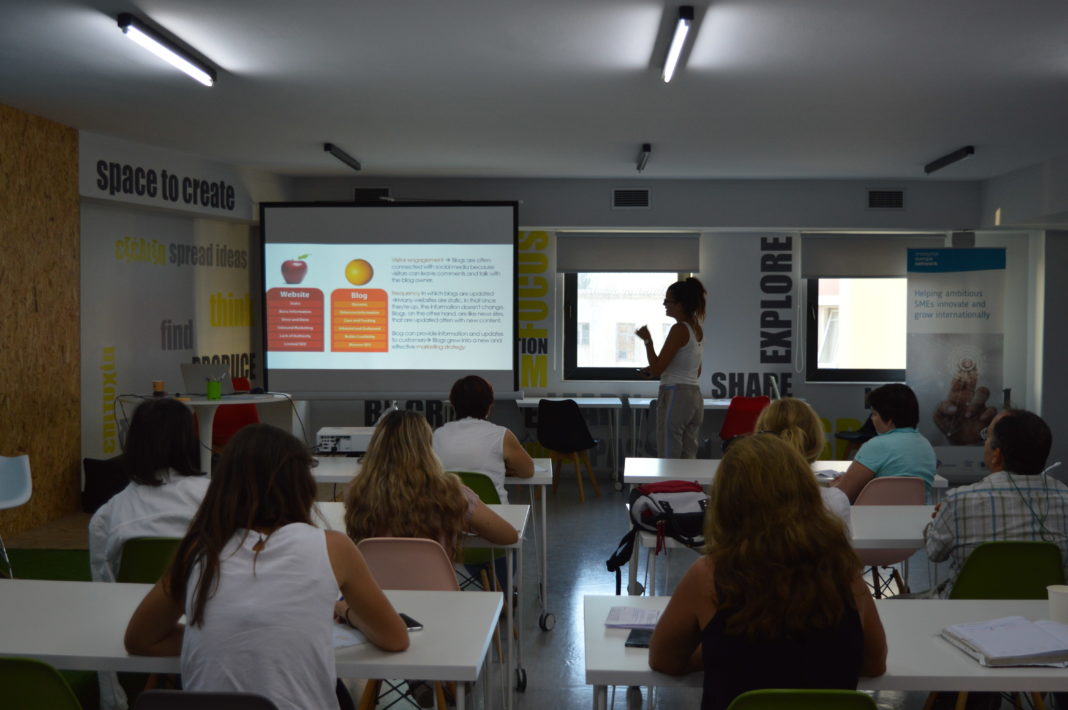 Το Tech Talent School for Educators στο Ηράκλειο δίνει τη δυνατότητα σε εκπαιδευτικούς να επιμορφωθούν δωρεάν!