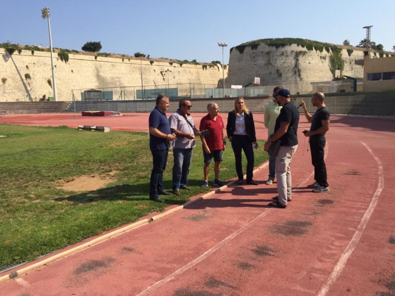 Κλιμάκιο της Γενικής Γραμματείας Αθλητισμού στις εγκαταστάσεις του ΕΑΚΗ