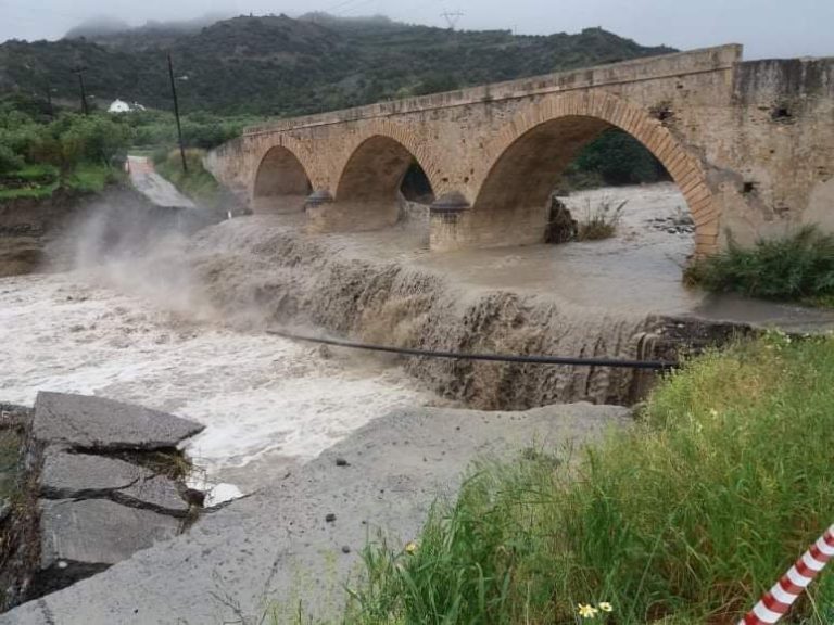 Συνεδριάζουν για την αντιμετώπιση πλημμυρικών φαινομένων και χιονοπτώσεων στην Αν. Κρήτη