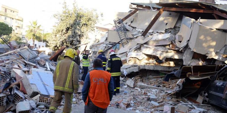 Σεισμός στην Αλβανία -Καθησυχαστικός ο Παπαζάχος: Δεν διατρέχουμε κίνδυνο στην Ελλάδα