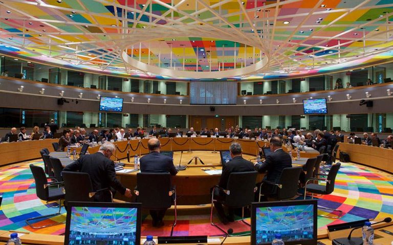 Συμφωνία στο Eurogroup για το πακέτο κατά της πανδημίας του κορωνοϊού