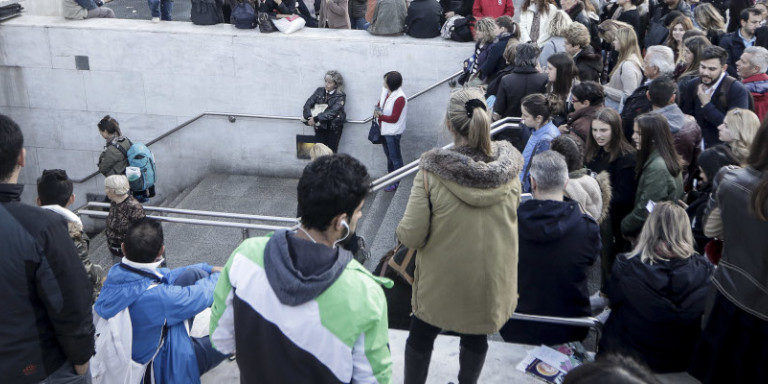 Το κοινωνικό κράτος στην Ελλάδα: Η ακτινογραφία της Eurostat, πώς κατανέμονται οι κοινωνικές δαπάνες