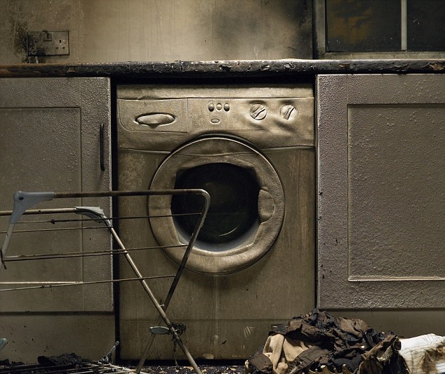 Κρήτη: Αναστάτωση από φωτιά σε σπίτι – «Λαμπάδιασε» το πλυντήριο ρούχων