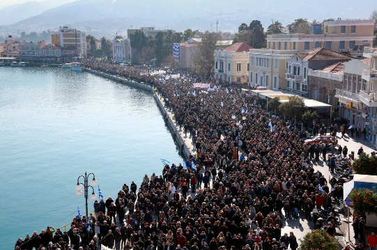 Προσφυγικό: «Παρέλυσαν» τα νησιά του Βορείου Αιγαίου – Στο Μαξίμου ο Περιφερειάρχης