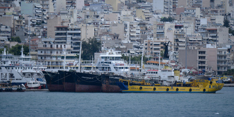 Πέραμα: Εντοπίστηκε ο 15χρονος που πήδηξε στη θάλασσα για να αποφύγει έλεγχο από αστυνομικούς