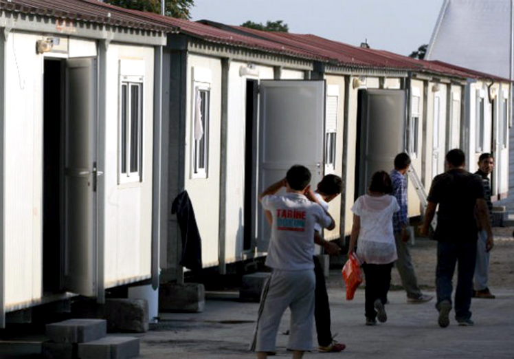Αποτέλεσμα εικόνας για Μεταναστευτικό: Η κυβέρνηση επιτάσσει εκτάσεις σε Λέσβο, Χίο, Σάμο για να φτιάξει κλειστές δομές