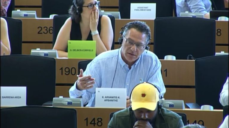 Κ. Αρβανίτης: Προστατέψτε τους γιατρούς πριν να είναι αργά