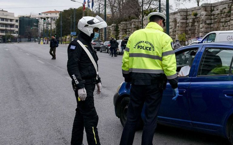 Κορωνοϊός: Νέα μέτρα δρομολογεί η κυβέρνηση