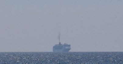 Ιταλικό κρουαζιερόπλοιο αγκυροβόλησε ανοιχτά του Κόκκινου Πύργου