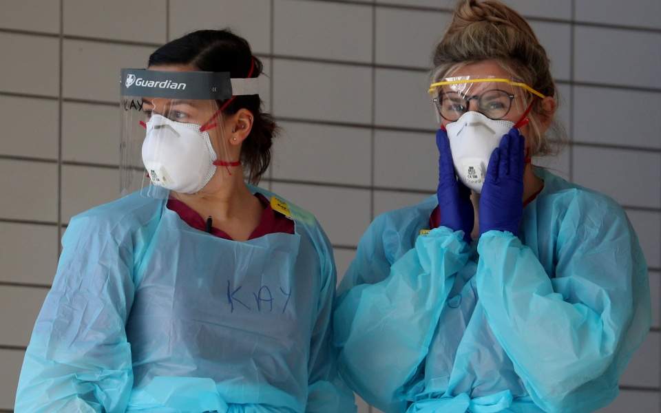 Φρένο ΠΟΥ στα «διαβατήρια ανοσίας»