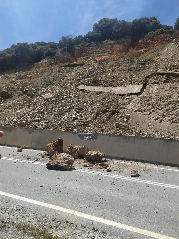 Έκλεισε ο δρόμος προς Οροπέδιο Λασιθίου λόγω κατολίσθησης