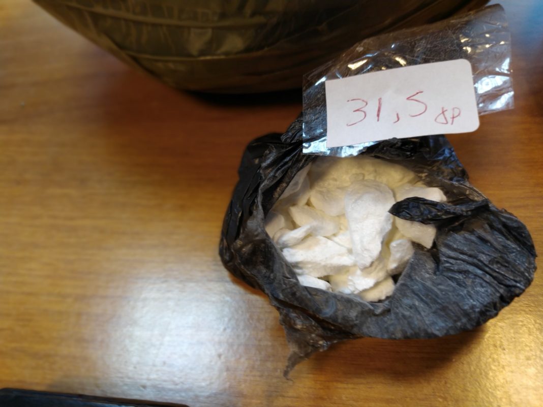 Ηράκλειο: Τον σταμάτησαν για έλεγχο και βρήκαν πάνω του χασίς και κοκαΐνη