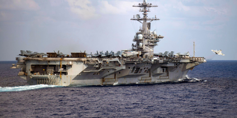Σχεδόν 1.000 τα κρούσματα στο αεροπλανοφόρο USS Theodore Roosevelt