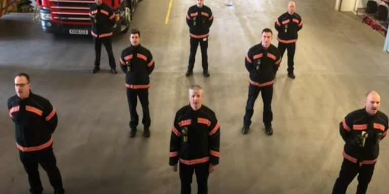 Στέλνουν μήνυμα συμπαράστασης στους συναδέλφους τους πυροσβέστες στην Ιταλία