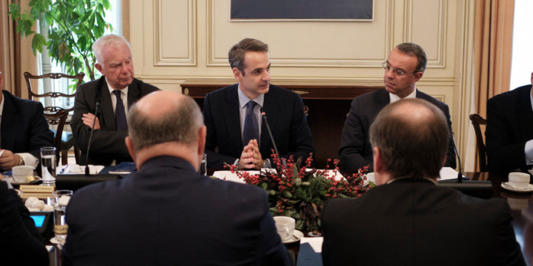 Άρση μέτρων: Από 4 Μαΐου έως 5 Ιουνίου θα ανοίγουν σταδιακά τα καταστήματα