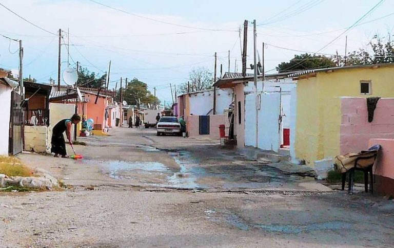 Η στάση των Ρομά κρίνει τη μετεγκατάσταση του καταυλισμού