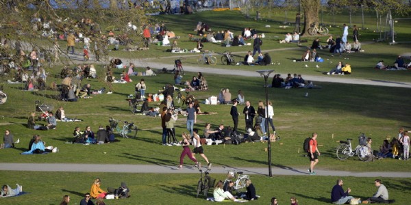 Κορωνοϊός -Σουηδική μελέτη: Αρκεί να νοσήσει το 43% του πληθυσμού για να πετύχουμε ανοσία «αγέλης»