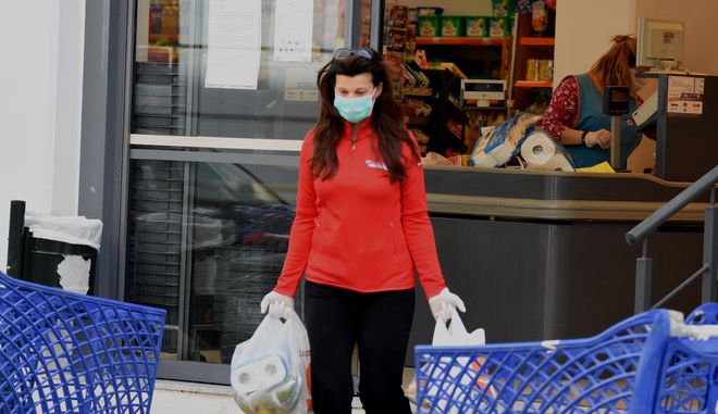 Ηράκλειο: «Έπεσαν» πρόστιμα για μάσκες σε σούπερ μάρκετ – «Καμπάνα» και σε εργαζόμενη νοσοκομείου