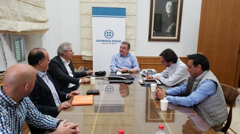 Συνάντηση Αρναουτάκη – Παπαδογιάννη για την πορεία των αναπτυξιακών έργων στην Κρήτη