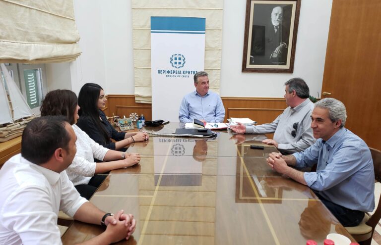 Συνάντηση στην Περιφέρεια για τα έργα στον δήμο Αγίου Βασιλείου