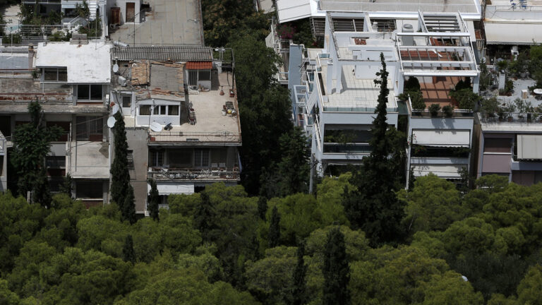 Handelsblatt: Αγοράστε τώρα ακίνητα στην Ελλάδα