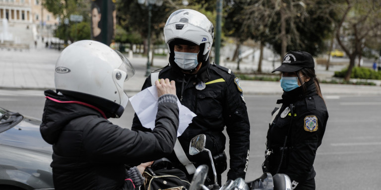 Απαγόρευση κυκλοφορίας: Τα παράξενα της Πρωτομαγιάς -Ποδηλάτης έβγαλε βόλτα το… ιγκουάνα του