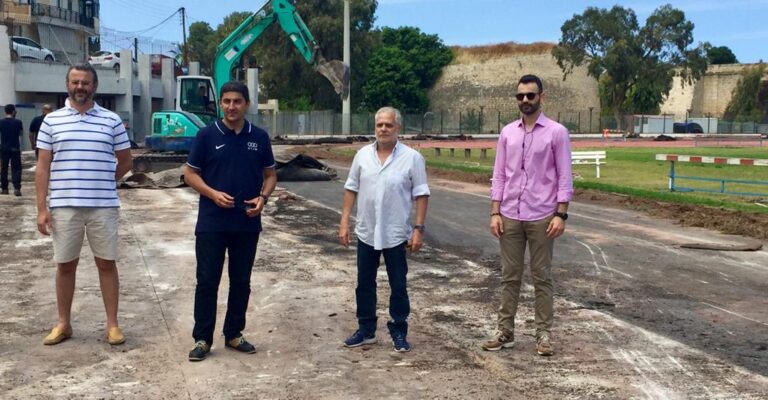 Λ. Αυγενάκης: Επιθεώρηση έργων και αθλητικών εγκαταστάσεων στο Ηράκλειο