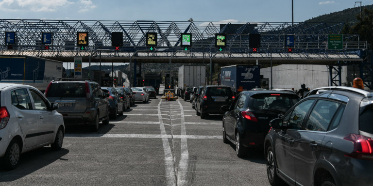 Το προφίλ του Ελληνα οδηγού: Στο τιμόνι κουρασμένος και μετά από κατανάλωση αλκοόλ -Τι δείχνουν τα στοιχεία