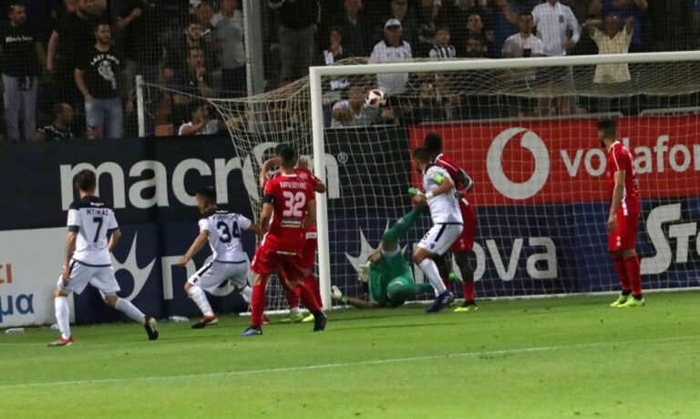 H ανατριχιαστική αποκάλυψη του Ναμπί για το “φάουλ-γκολ του Θεού”