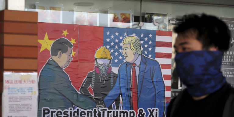 NYT: Ο Τραμπ σχεδιάζει απελάσεις χιλιάδων Κινέζων φοιτητών από τις ΗΠΑ