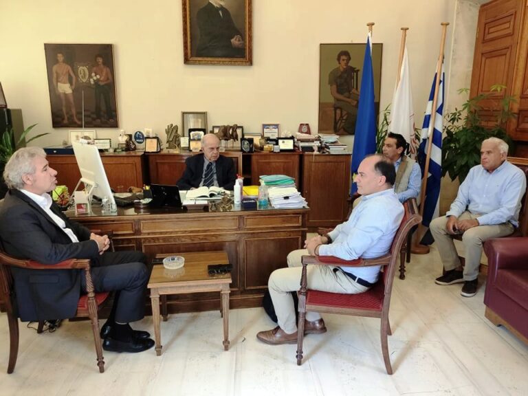 Το νερό από τον Αποσελέμη στο επίκεντρο της συνάντησης Λαμπρινού με τον Δ/ντα Σύμβουλο του ΟΑΚ