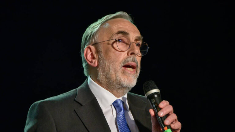 Ο Μιχάλης Μασουράκης νέος εκπρόσωπος της Ελλάδας στο ΔΝΤ