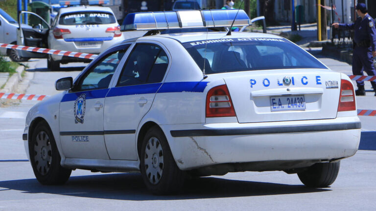 Θεσσαλονίκη: Κατήγγειλαν ότι τους έκλεψαν σακούλα με… 27.000 ευρώ