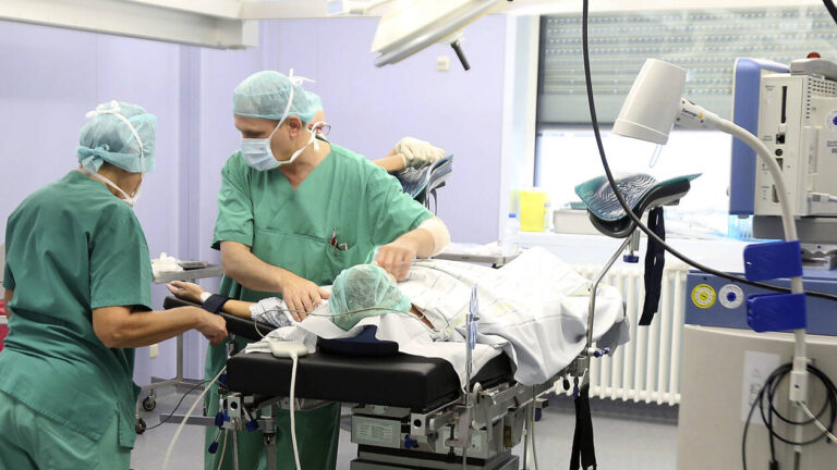 Σπάνια πάθηση: Πώς μία 30χρονη ανακάλυψε ότι γενετικά είναι… άνδρας
