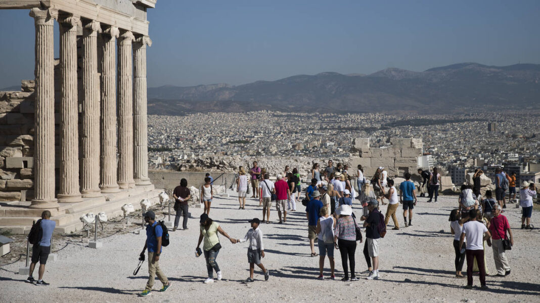 Άνοιγμα συνόρων: Η νέα πραγματικότητα στην υποδοχή τουριστών – Τι θα ισχύει από 15 Ιουνίου