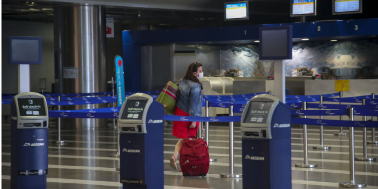 Σε πλήρη ετοιμότητα τα αεροδρόμια Αθήνας και Θεσσαλονίκης -Απελευθερώνονται αύριο οι πτήσεις εξωτερικού