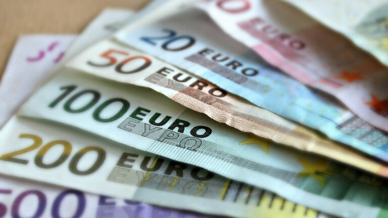 Αναδρομικά: Εν αναμονή της κρίσιμης απόφασης του ΣτΕ – Τα πόσα ανά Ταμείο