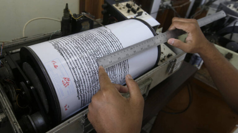 Τουρκία: Τρεις τραυματίες από τον σεισμό