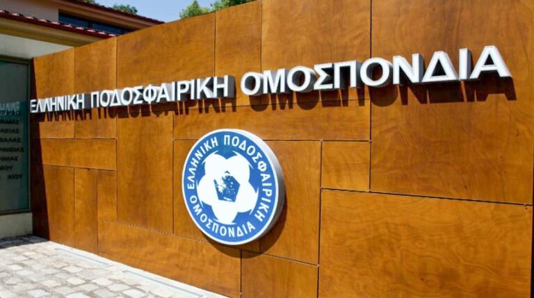 Έξαλλη η Super League 2 – Σφυρίζει ξανά αδιάφορα η ΕΠΟ!