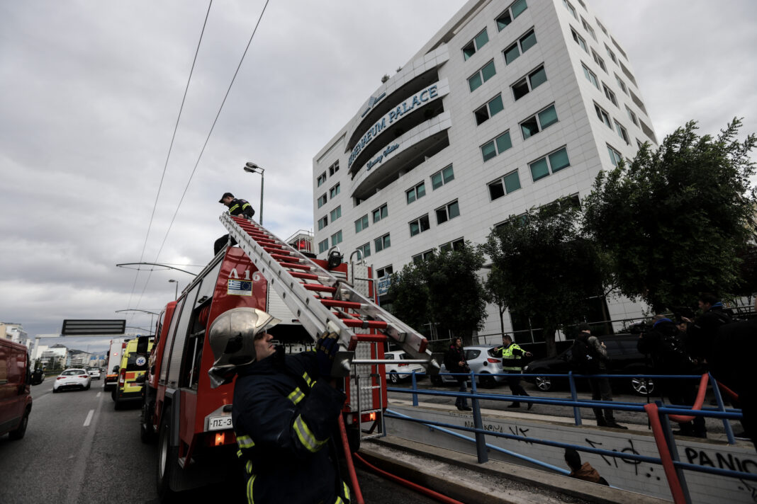 Εμπλέκουν Κρητικό επιχειρηματία σε εμπρησμό ξενοδοχείου