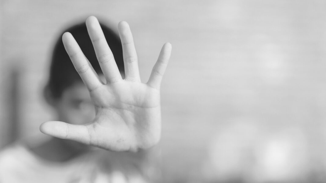 Γερμανία: 11 συλληφθέντες για σεξουαλική κακοποίηση πολλών παιδιών